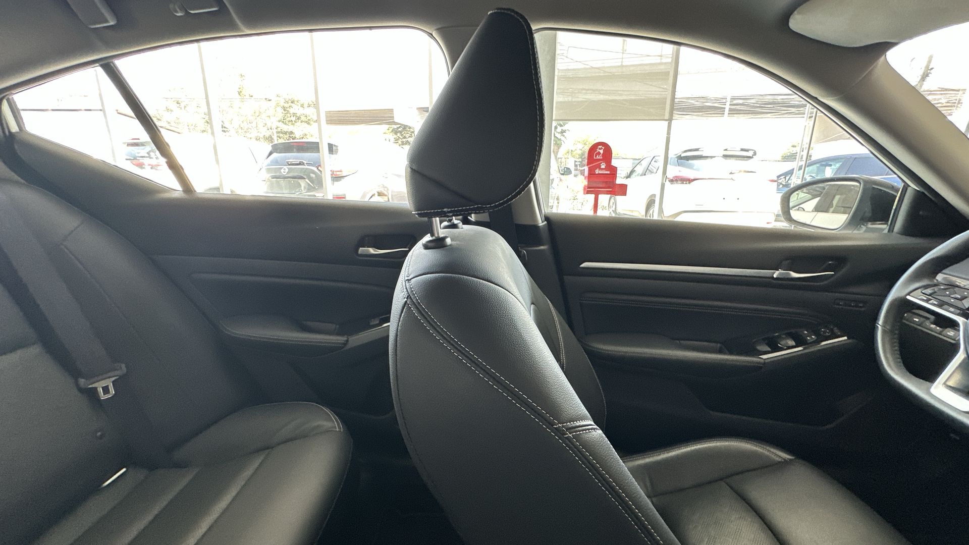 2023 Nissan ALTIMA 4P EXCLUSIVE L42.0T AUT