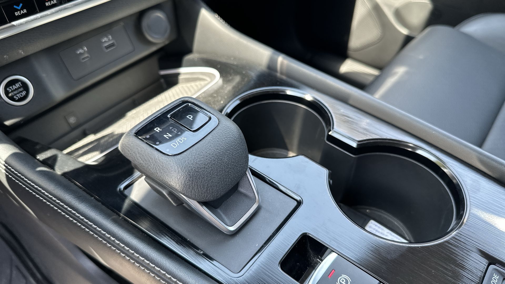 2023 Nissan X-TRAIL 5 PTS. PLATINUM TA PIEL QCP GPS 3 ROW RA-19