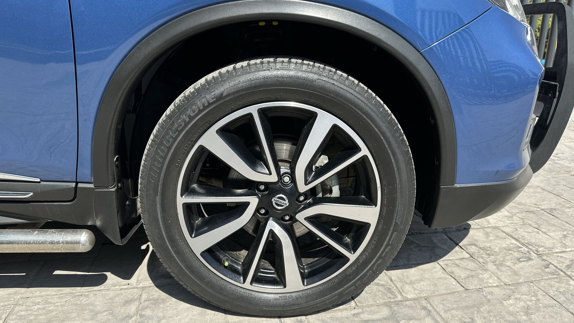 2021 Nissan X-TRAIL 5 PTS EXCLUSIVE CVT PIEL QCP GPS 5 PAS RA-19